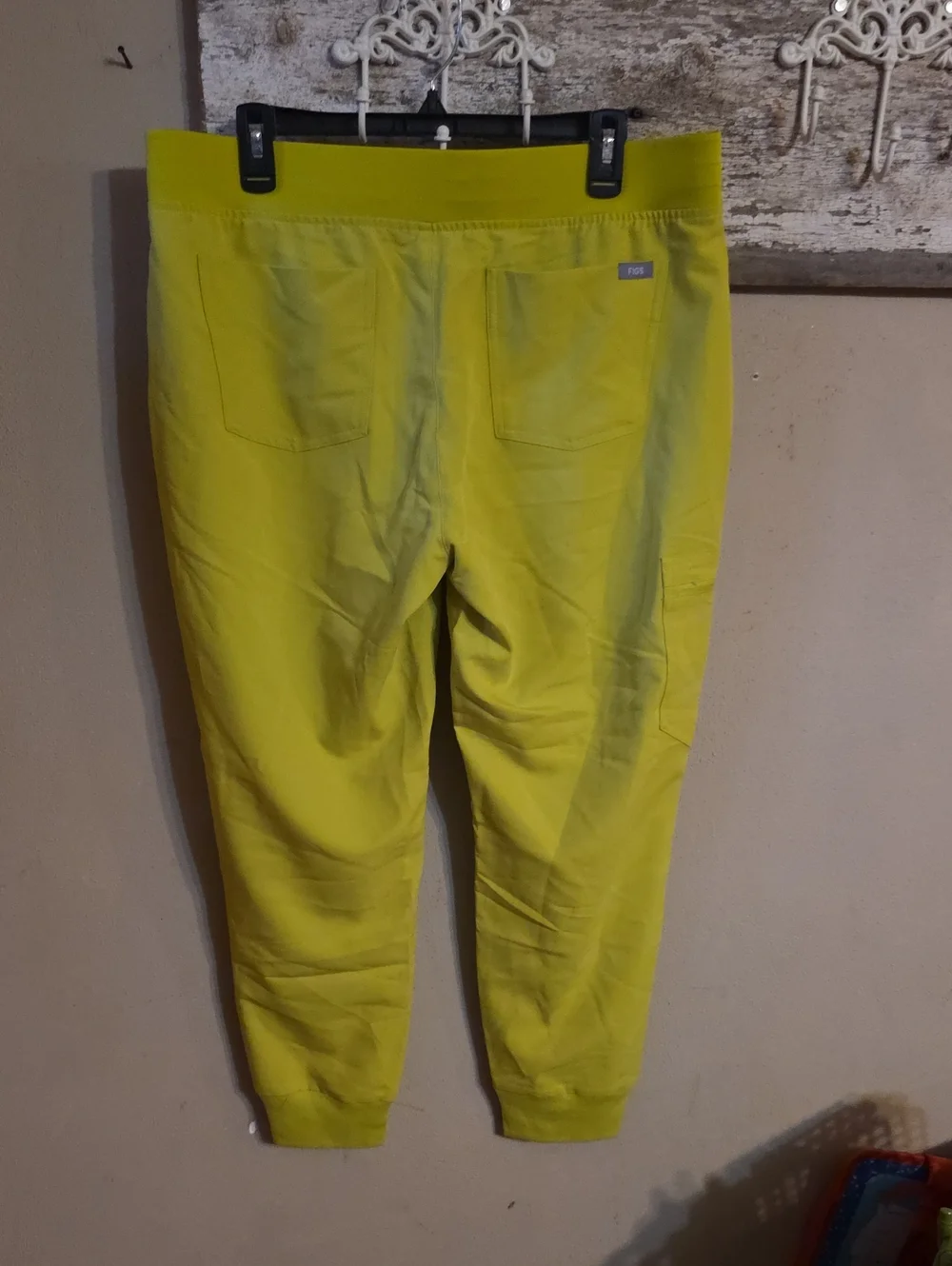 Figs Zamora Technical Collection Cargo Scrub Pants Large In Celery